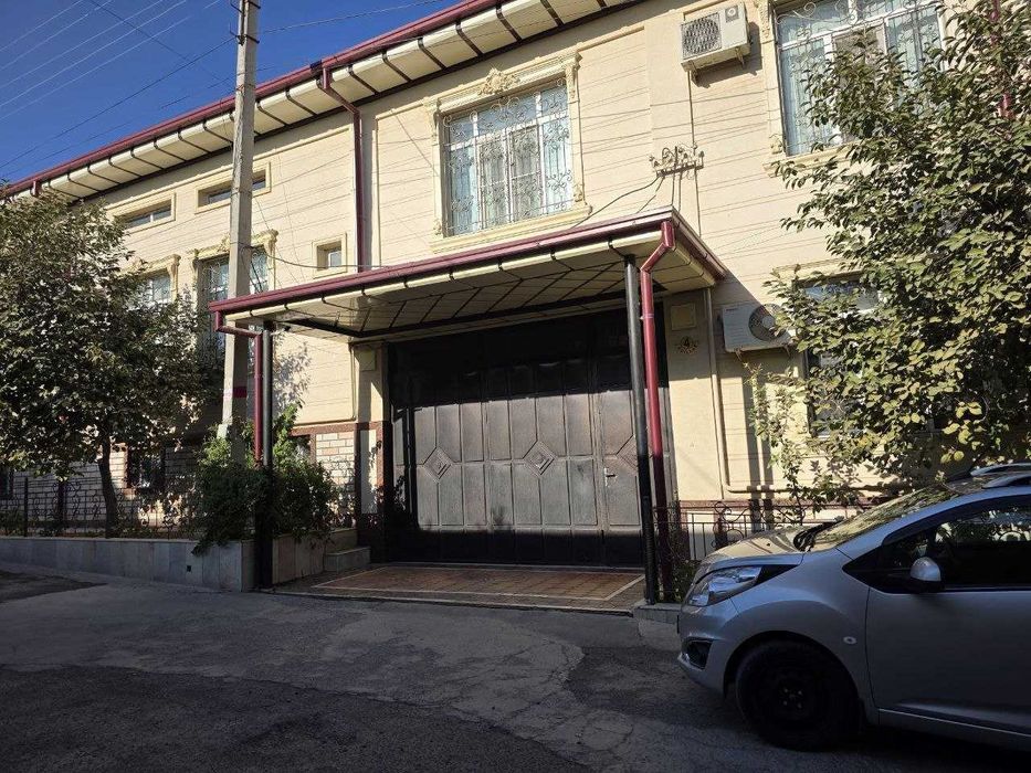 Аренда участка!  13-комнат,  640 кв.м Юнусабадский район. ЖЖБ