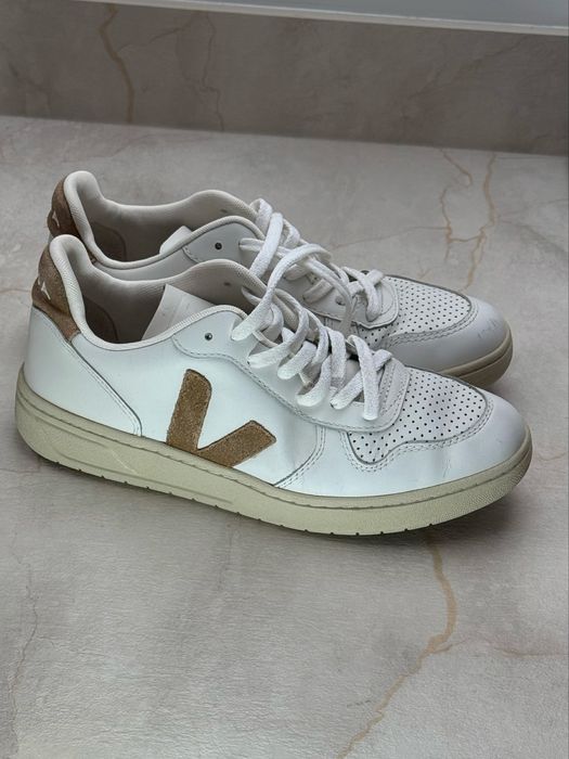 Маратонки VEJA V-10 39