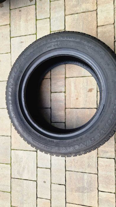 Anvelope iarna 225 55 R 16 Dunlop