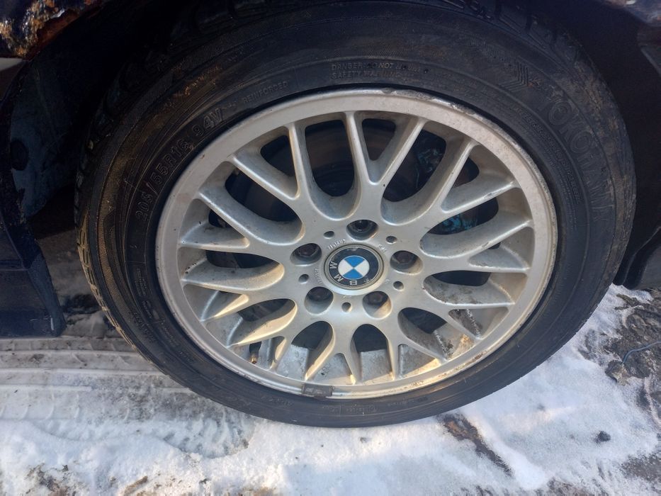 BMW E36 1.8 IS Бмв е36 1.8 ис на части