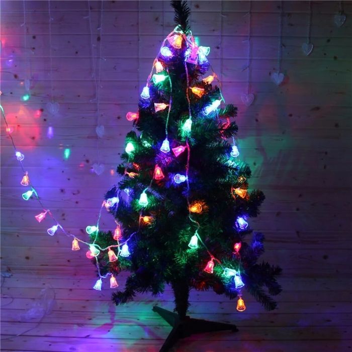 Многоцветни коледни LED лампички