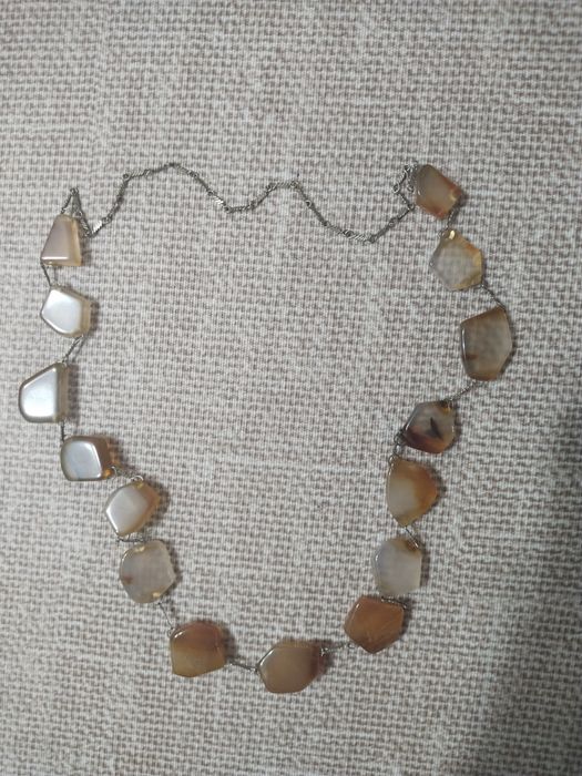 Украшения для женщин. Возможна отправка почтой.