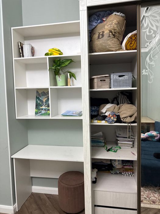 шифенер купе с партой и с полкой для книжек