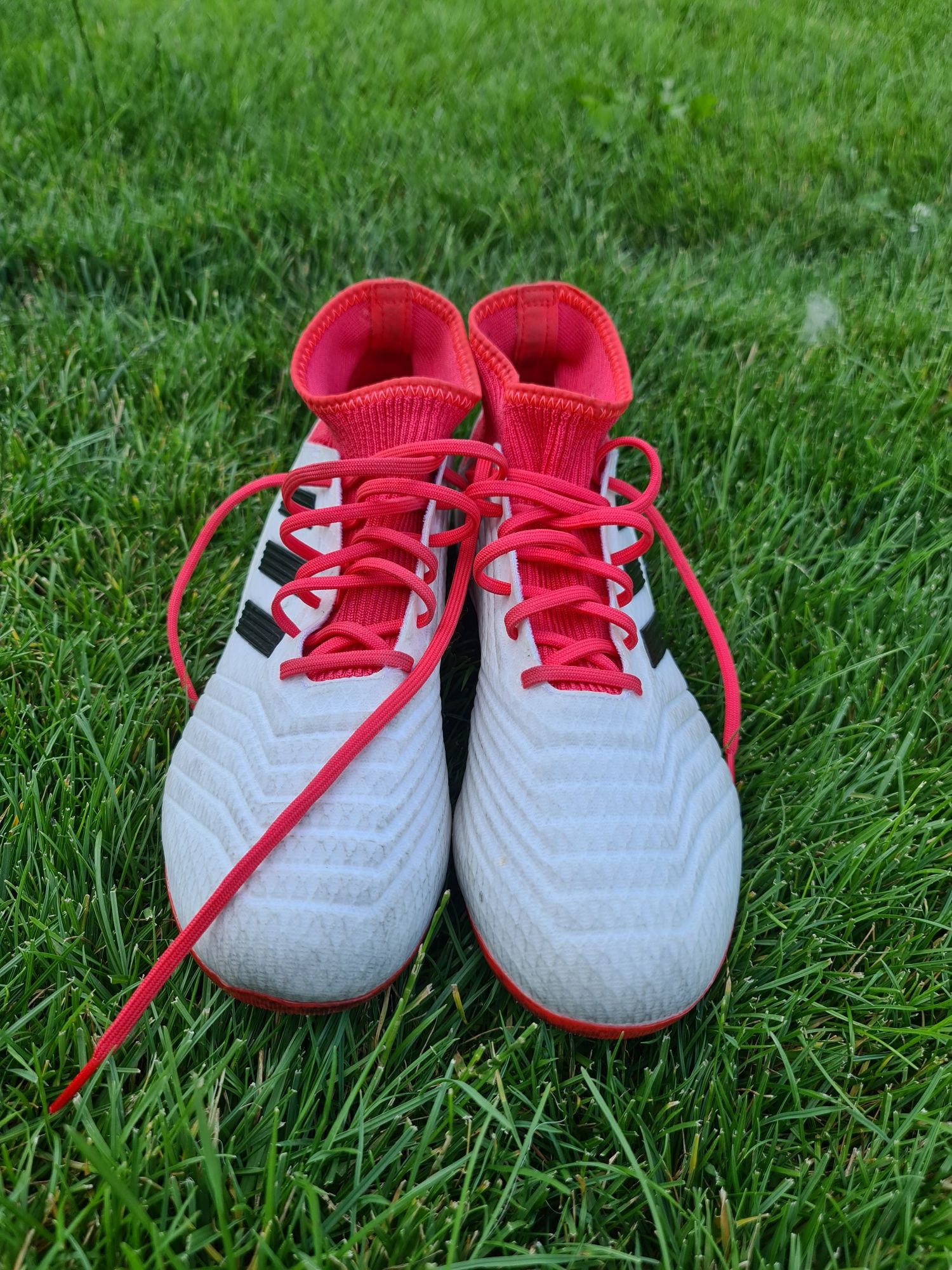 Ghete de fotbal adidas PREDATOR 18.3 FG