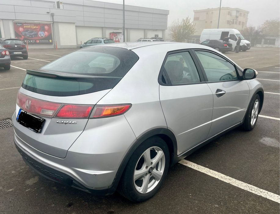 Vând Honda Civic