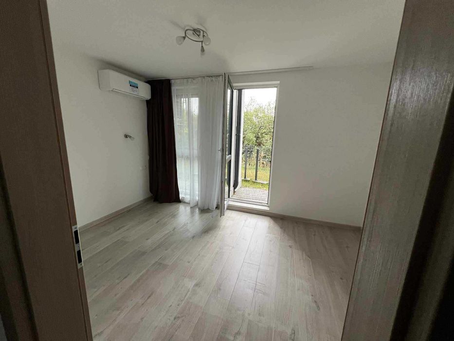 Дава се под наем Двустаен апартамент в София, Център - 60 кв.м за 500 € - Снимка #2