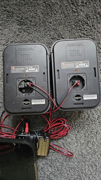 JBL control 2.4 G + emitator Wifi