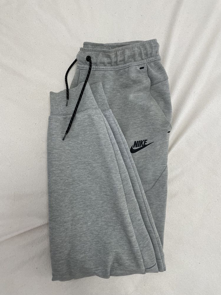 Nike Tech fleece full set grey