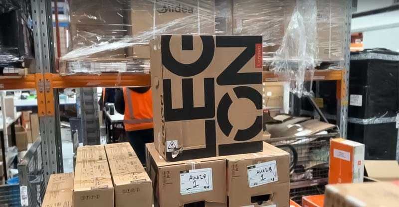 Laptop Gaming Lenovo Legion Pro 7 16" OLED Ultra 9 32GB RTX 5070Ti 2TB