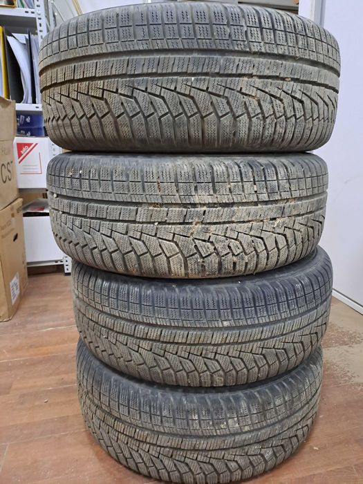 Roți 235/60 r16 cu avelope de iarnă
