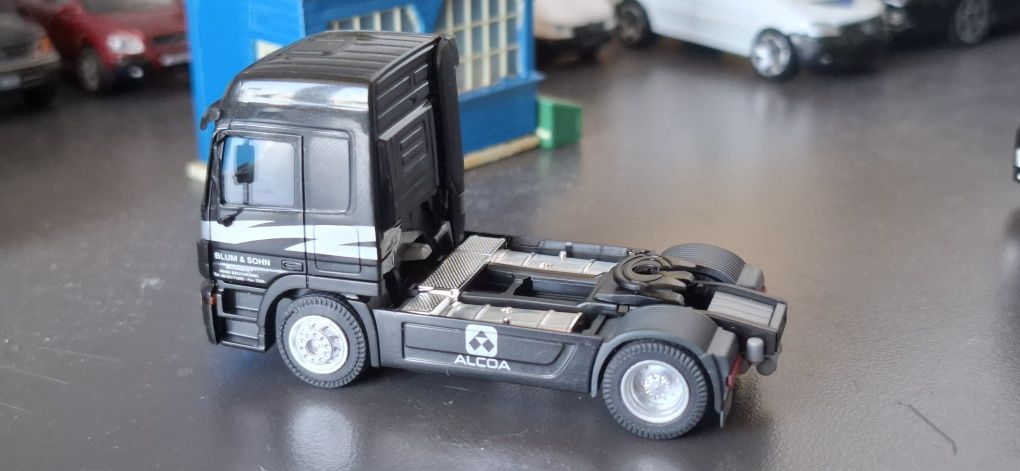 Vand machete camion 1:87 Herpa
