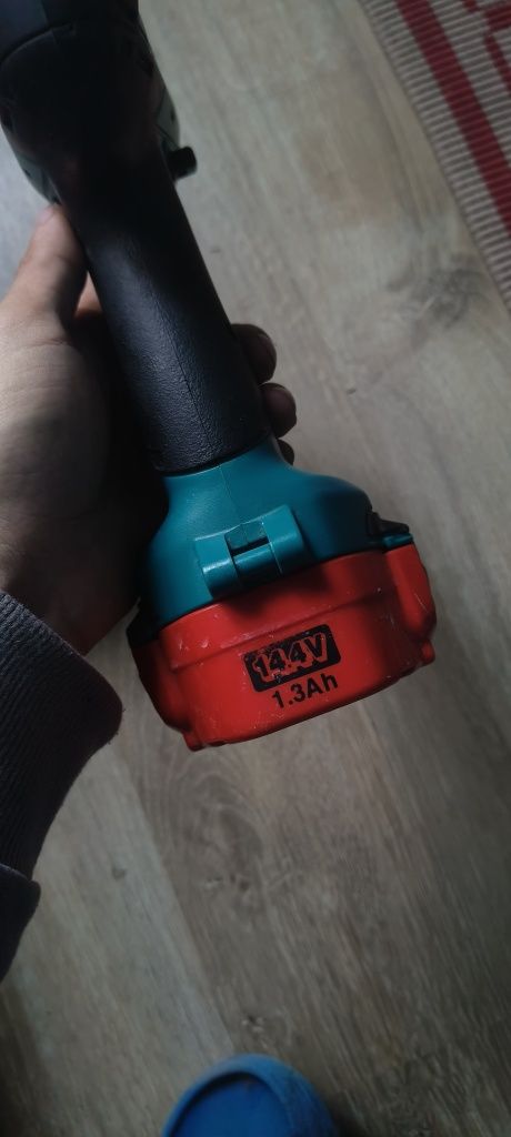 Bormașină makita 14.4 v