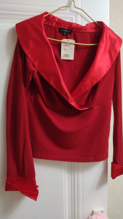 Блузка женская,нарядная,удобная,практичная