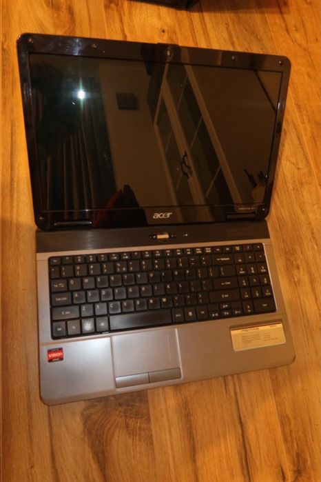 Laptop Acer Aspire 5541 - functional sau pt piese