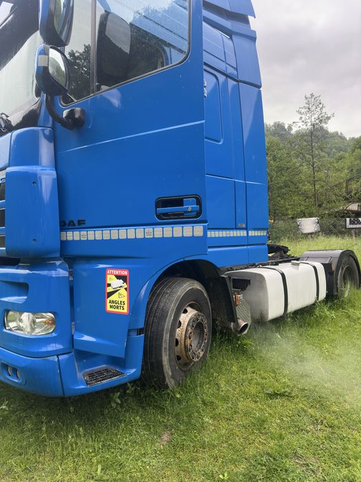 Vand sau schimb acest camion daf xf