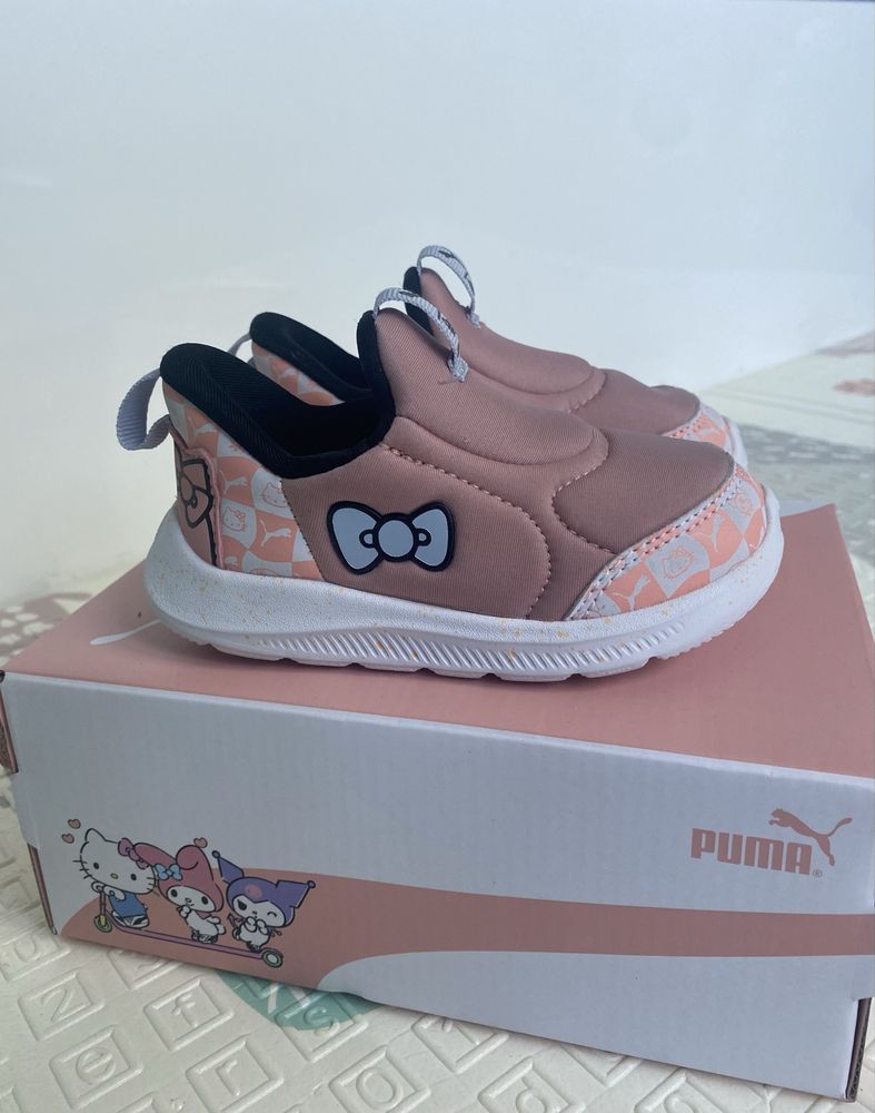 детски маратонки Puma x Hello Kitty