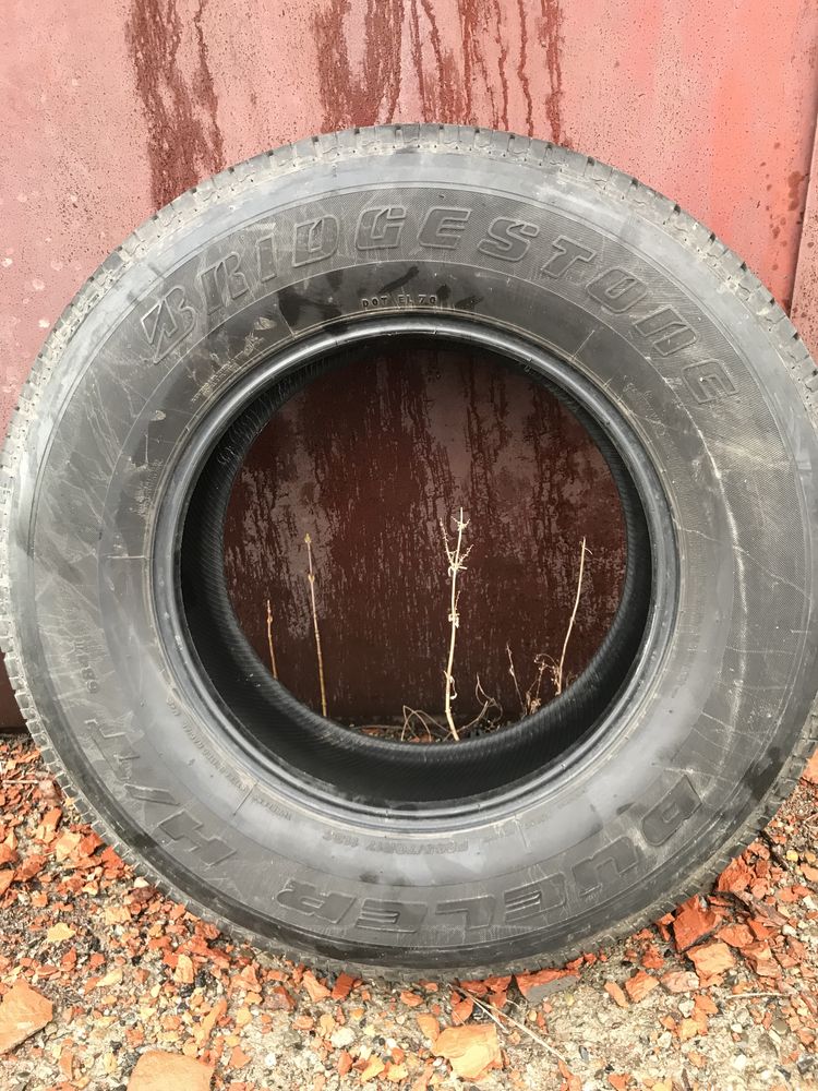 Продам шины летние