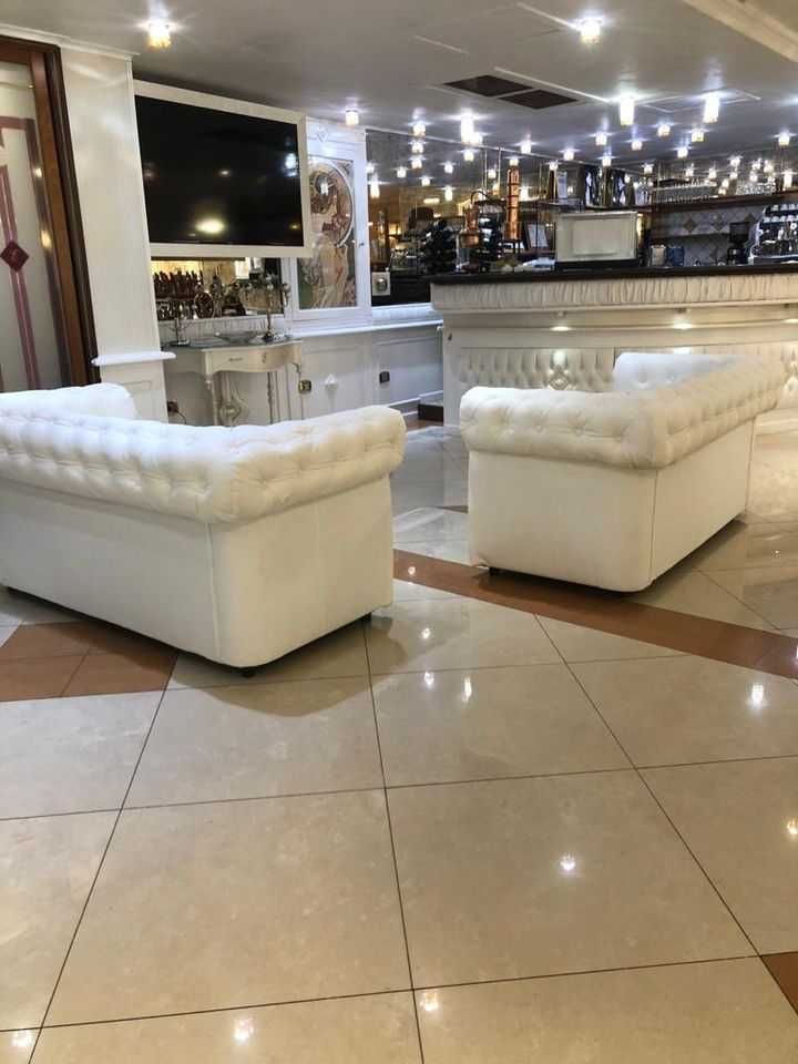 Canapele, Fotolii, design Chesterfield, Lux, Club, Bar, Restaurant