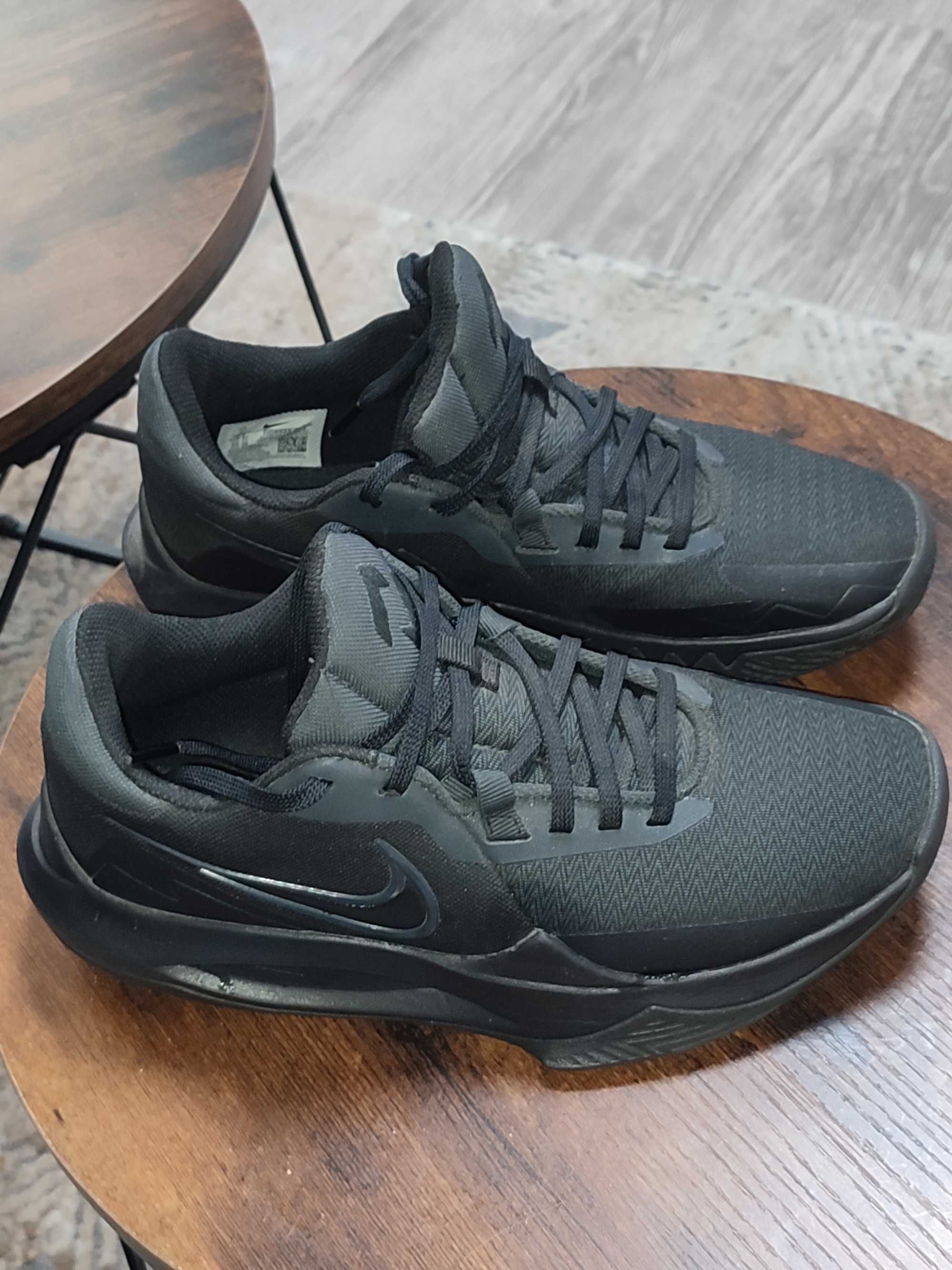 Nike Precision VI