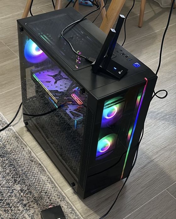 PC i3 12100f rx 5700 xt 16GB RAM