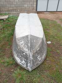 Продам алюминиевую лодку ВЕГА в отличном состоянии