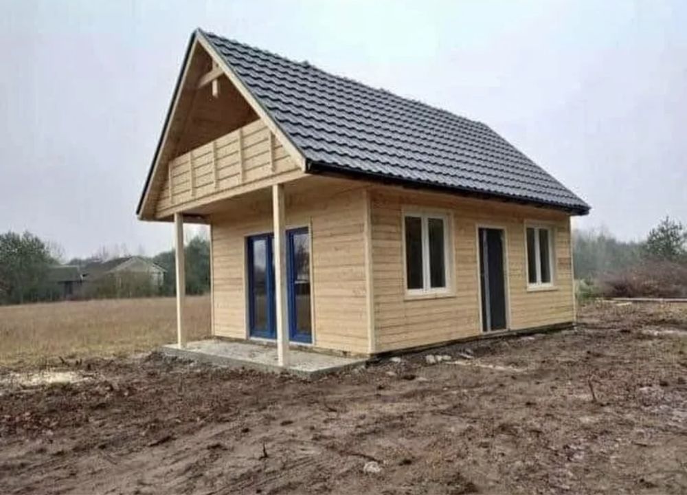 Vand cabane de grădina și de locuit