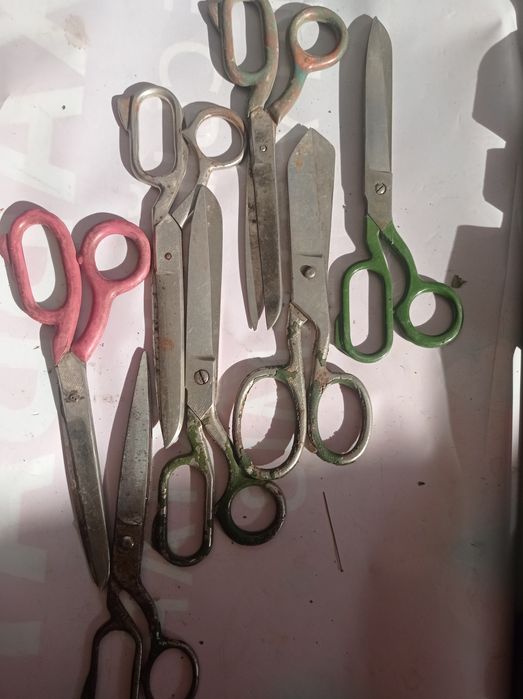 Продам советские портняжные большие ножни   в рабочем состояни старинн