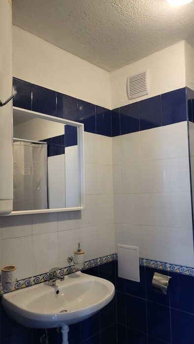 Дава се под наем Двустаен апартамент в София, Гоце Делчев - 67 кв.м за 550 € - Снимка #3