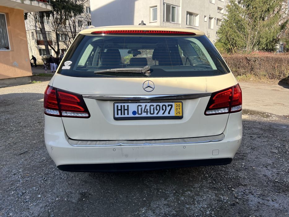 Mercedes E-class 2014 .136 hp diesel
