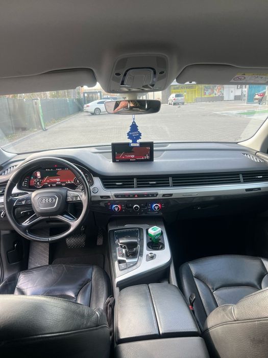 Vand Audi Q7 din 2016