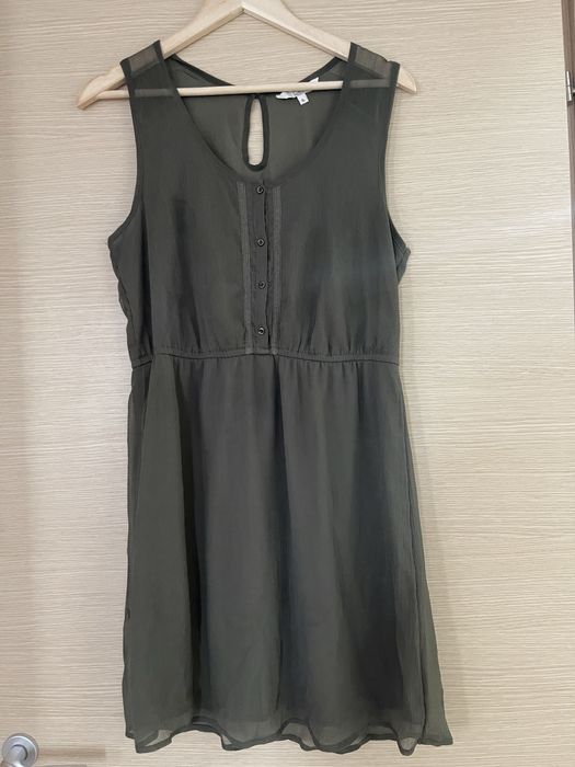 Rochie fara maneci kaki c&a XL