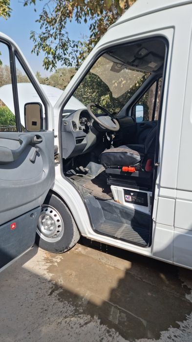 Mercedes-Benz sprinter спринтер