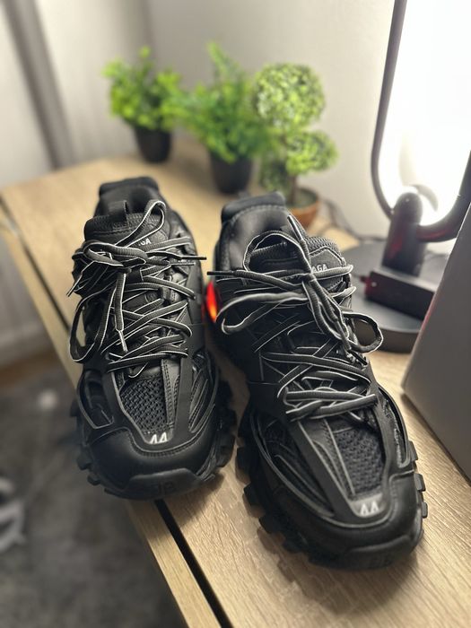 Balenciaga Track Led 44