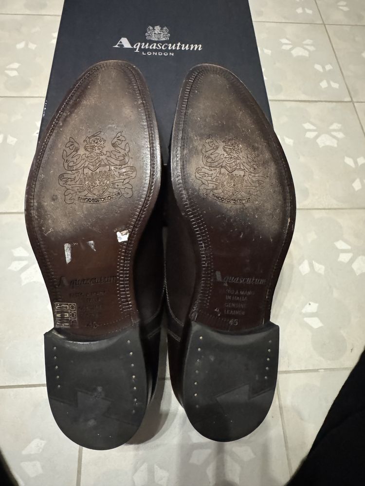 Луксозни мъжки обувки Aquascutum