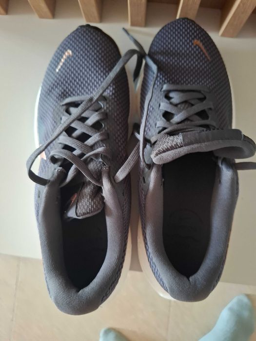 Adidași Nike o purtare ,nr 38
