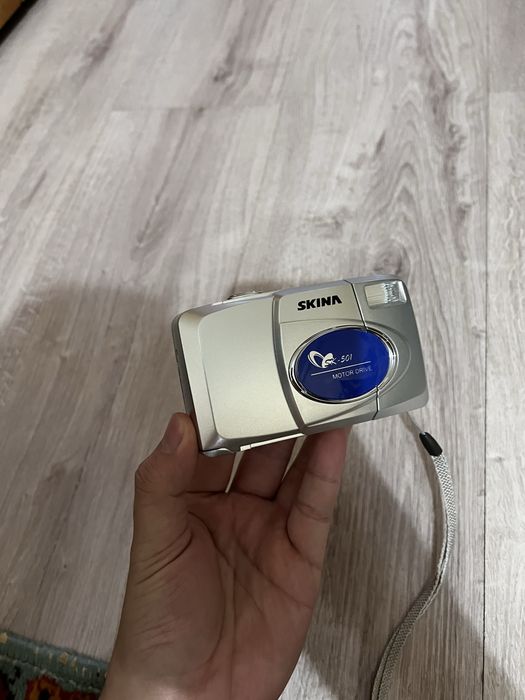 Плёночный фотоаппарат Skina SK-501 motor drive