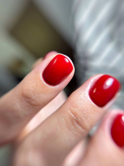 Unghii cu gel/semi cu apex/pedichiura estetica, Militari