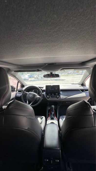 Toyota Levin srochna sotiladi