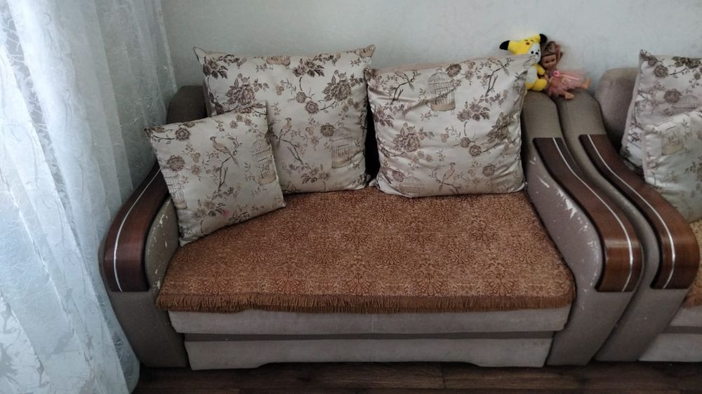 Продаю диван 3 ку