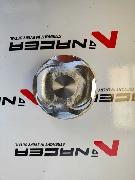 Бутало за Lexus Toyota 5.7 3UR 13101-0S011