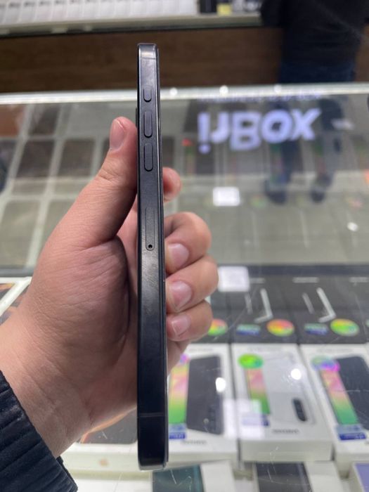 Iphone 16 pro max 8/256 GB black titanium sim karobka dok