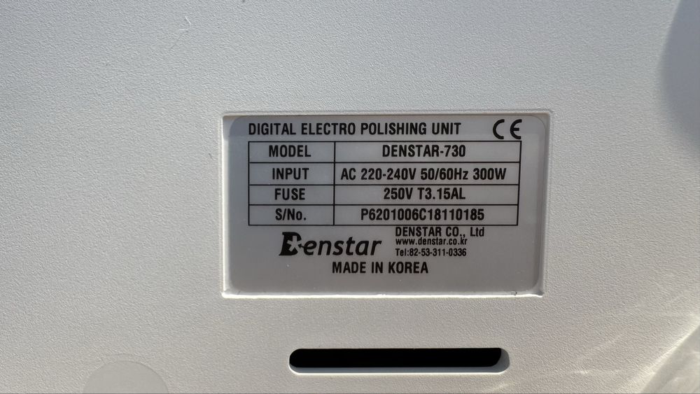 Апарат за електрополиране на дентални сплави DENSTAR