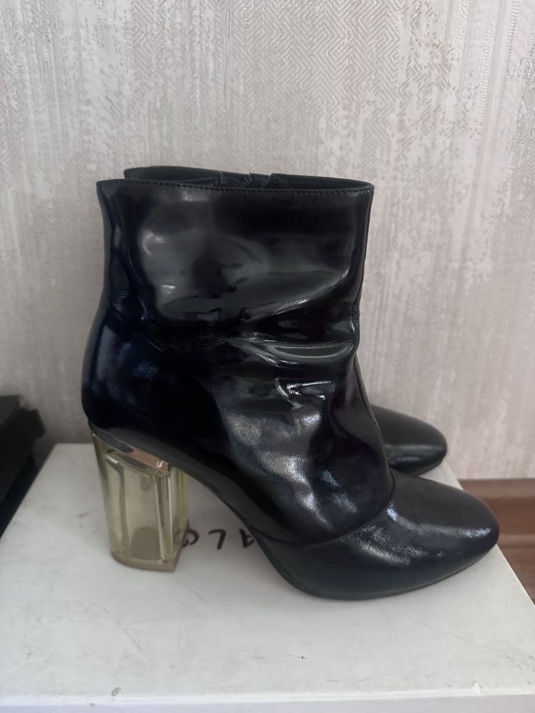 Продам новую обувь