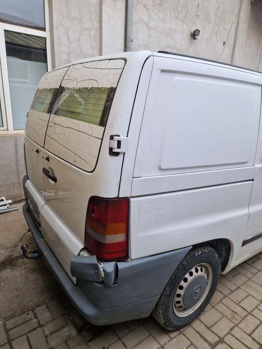 Vând Mercedes Vito Frigorific