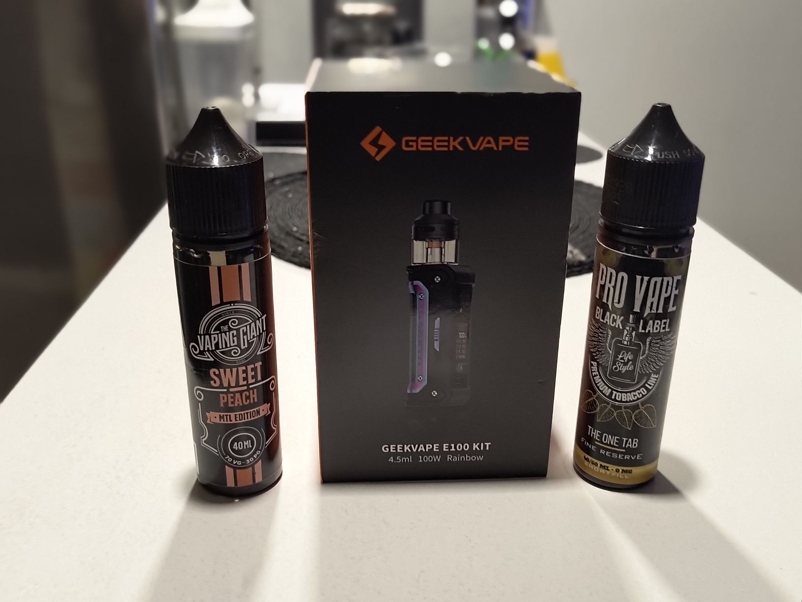 Tigare Electronica GeekVape E100 Kit Rainbow