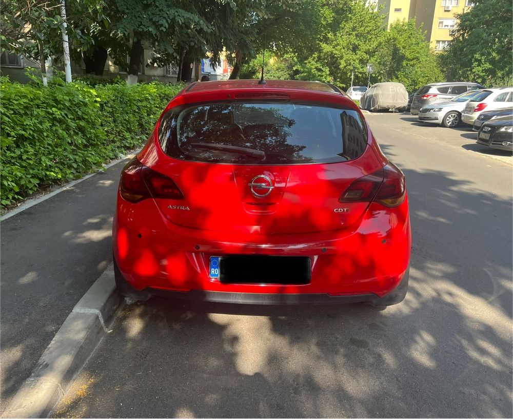 Opel astra J 2010