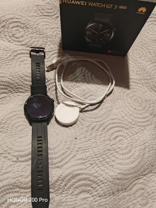 Часовник Huawei gt3