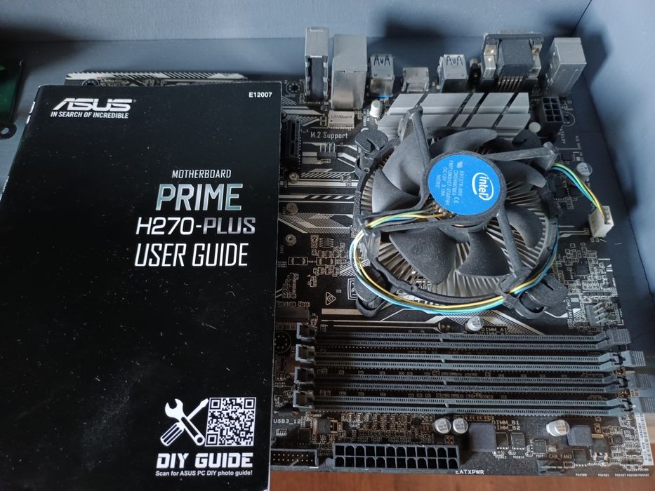 Материнская плата ASUS Prime H270-Plus