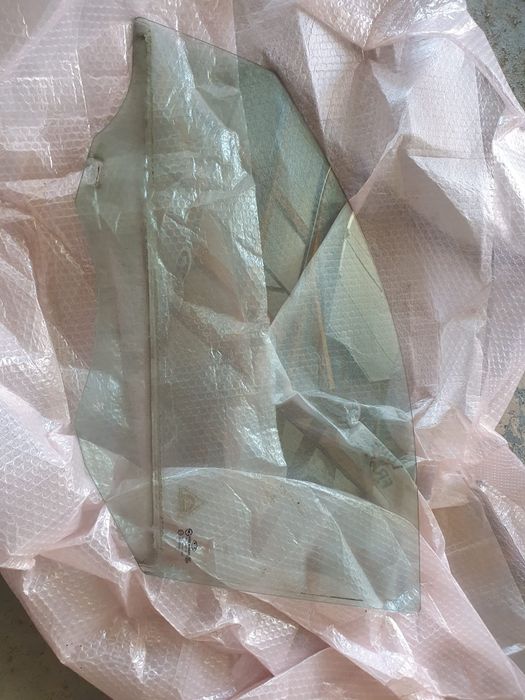 Macara stânga fata+geam stanga fata . Kia sorento 2 an 2014 2.2 l