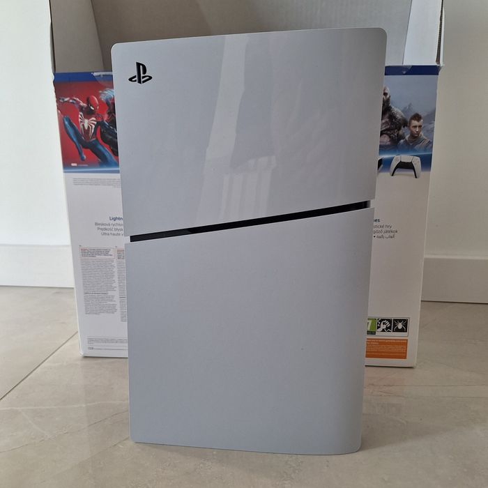 Playstation 5 1 TB като нова
